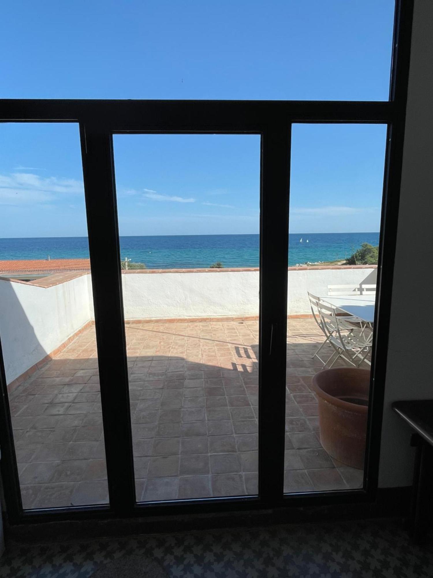 Espectacular Casa Indiana En Primera Linea De Mar Vilassar De Mar Exteriör bild